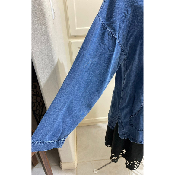 Soft Surroundings Blue Denim Hooded Tencel Shirt Women’s - Picture 4 of 7